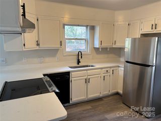 179 Isle Of Pines Road, Mooresville, NC 28117