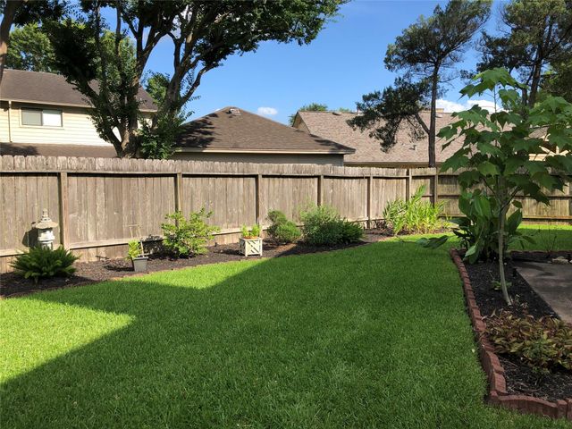 2434 Hodges Bend Circle, Sugar Land, TX 77479