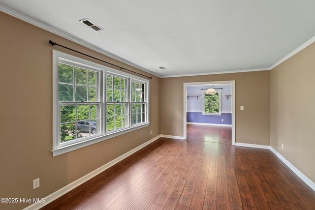 107 Cherrywood Drive, Greenville, NC 27858