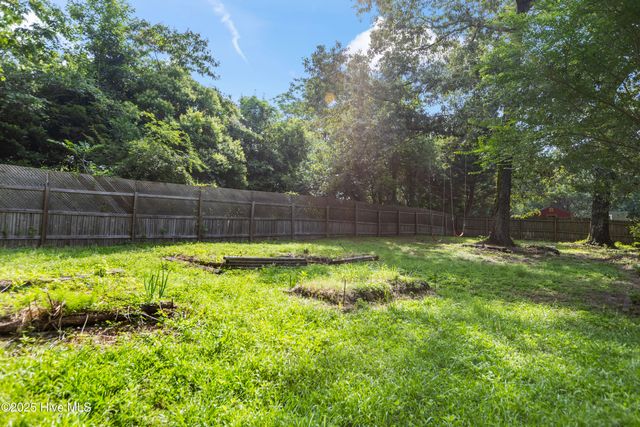 107 Cherrywood Drive, Greenville, NC 27858