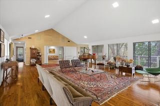 2001 Deepdale Drive, Westover Hills, TX 76107