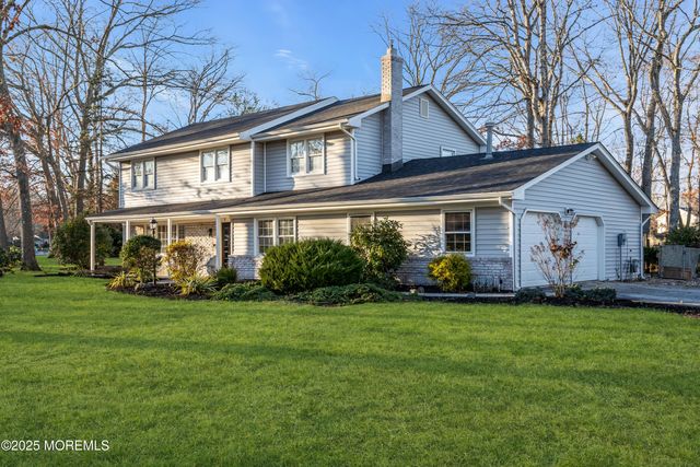 3 Easy Street, Lanoka Harbor, NJ 08734