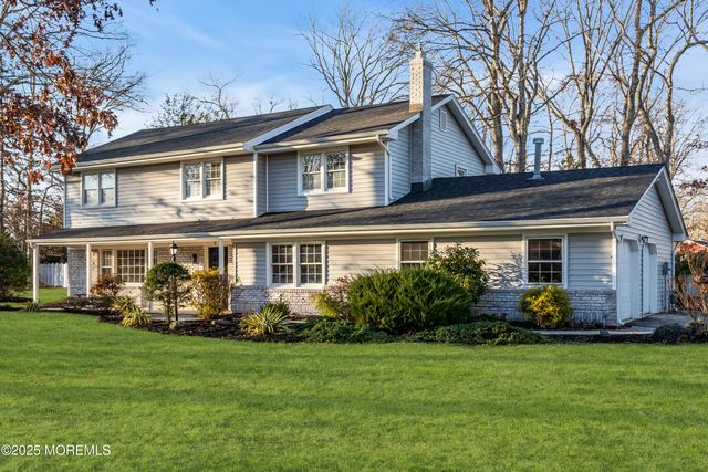 3 Easy Street, Lanoka Harbor, NJ 08734