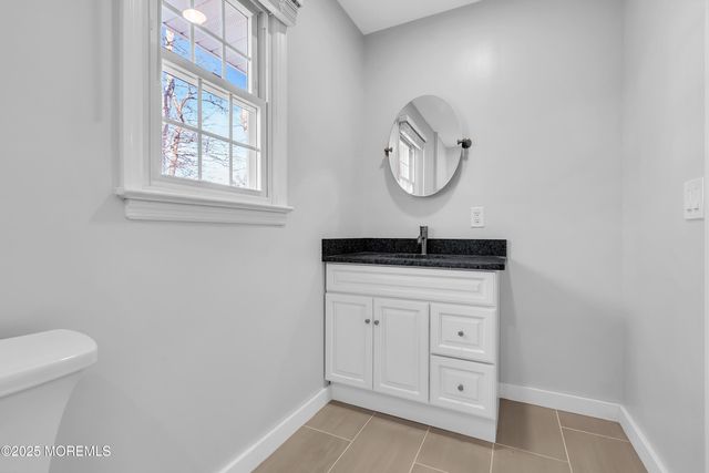 3 Easy Street, Lanoka Harbor, NJ 08734