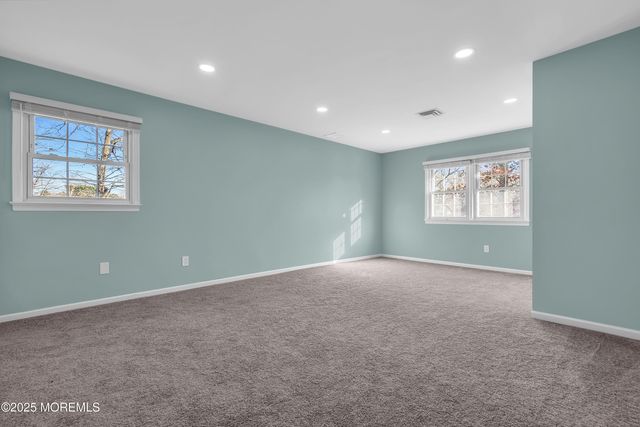 3 Easy Street, Lanoka Harbor, NJ 08734