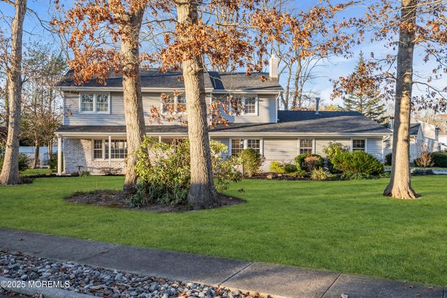 3 Easy Street, Lanoka Harbor, NJ 08734