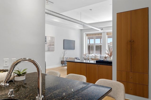 43 Winter St 2, Boston, MA 02108