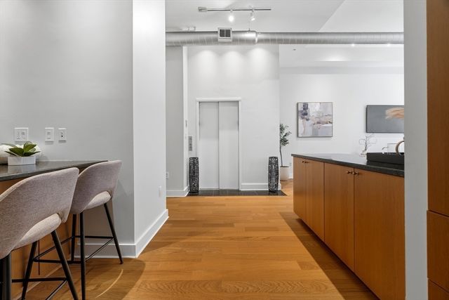 43 Winter St 2, Boston, MA 02108