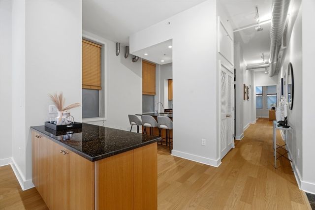 43 Winter St 2, Boston, MA 02108
