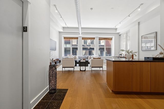 43 Winter St 2, Boston, MA 02108