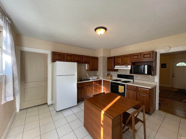 1307 Marshall Avenue, Evansville, IN 47714