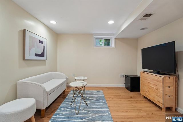 184 Beech Street, Nutley, NJ 07110