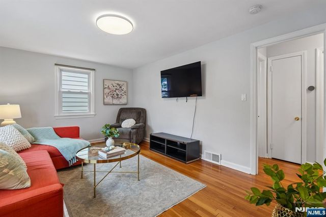 184 Beech Street, Nutley, NJ 07110