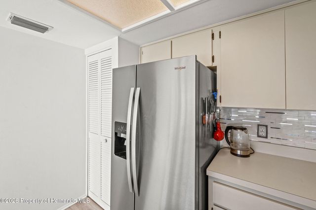 6665 Water Oak Court, Spring Hill, FL 34606