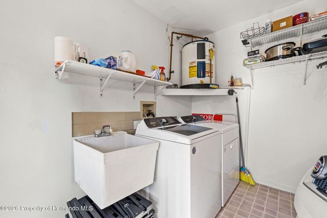 6665 Water Oak Court, Spring Hill, FL 34606