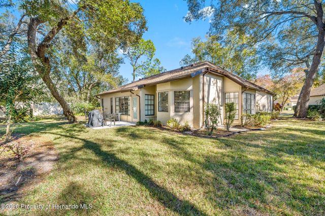 6665 Water Oak Court, Spring Hill, FL 34606