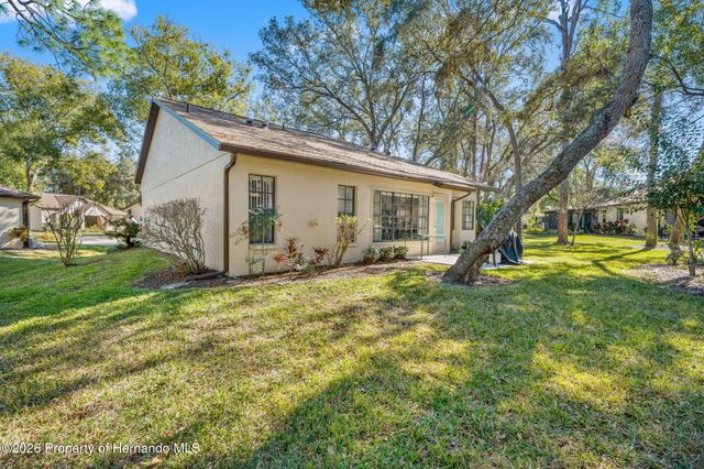 6665 Water Oak Court, Spring Hill, FL 34606