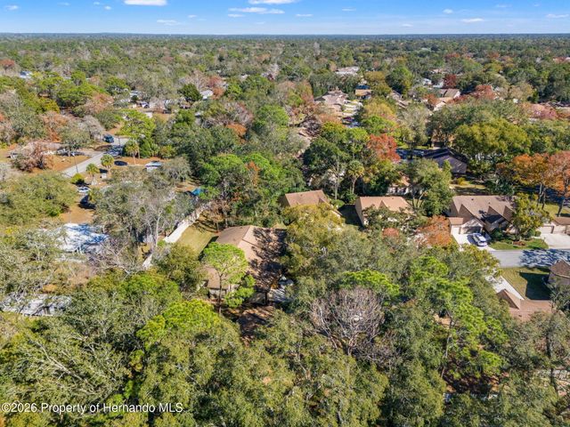 6665 Water Oak Court, Spring Hill, FL 34606