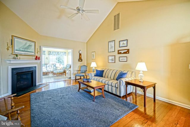 16402 WINDING RIVER DR, Milton, DE 19968