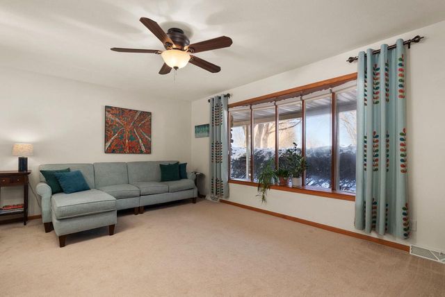 3458 Field Crest Court, Beloit, WI 53511