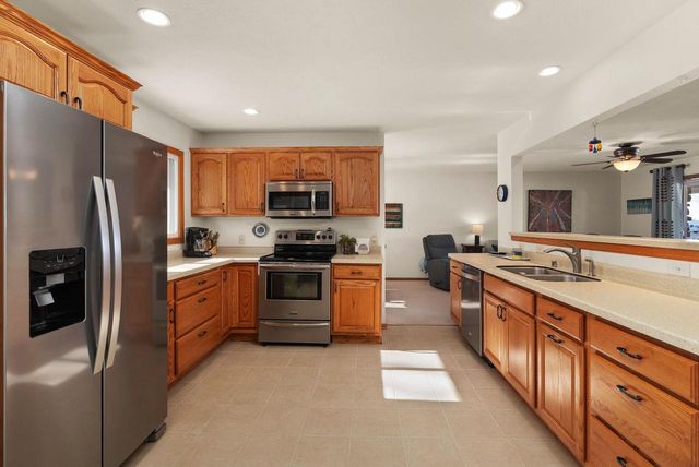 3458 Field Crest Court, Beloit, WI 53511