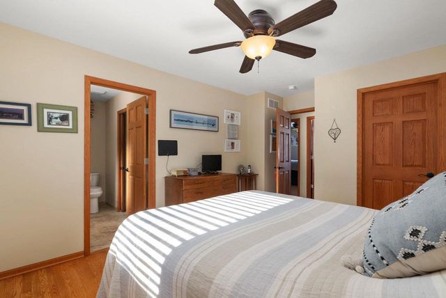 3458 Field Crest Court, Beloit, WI 53511