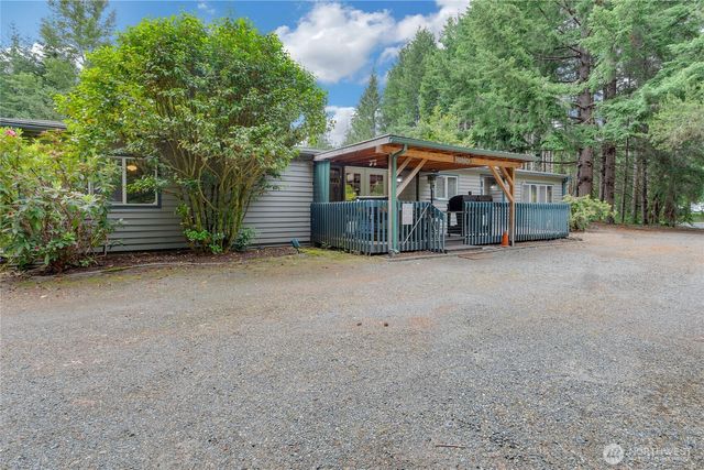 15745 Ordway Drive SE, Yelm, WA 98597