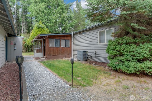 15745 Ordway Drive SE, Yelm, WA 98597