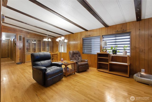 15745 Ordway Drive SE, Yelm, WA 98597