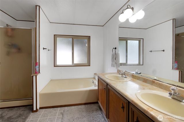 15745 Ordway Drive SE, Yelm, WA 98597