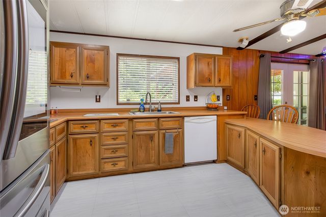 15745 Ordway Drive SE, Yelm, WA 98597
