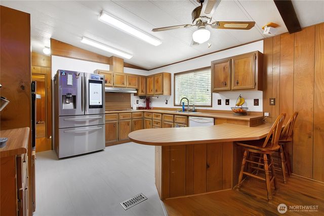 15745 Ordway Drive SE, Yelm, WA 98597