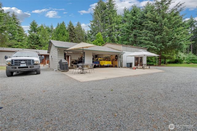 15745 Ordway Drive SE, Yelm, WA 98597