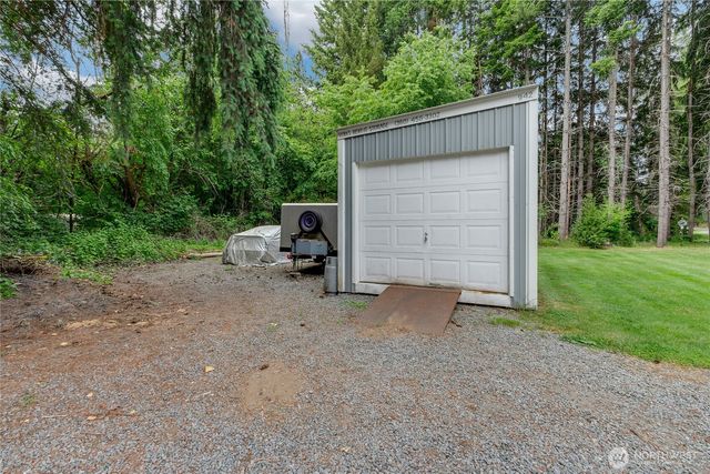 15745 Ordway Drive SE, Yelm, WA 98597
