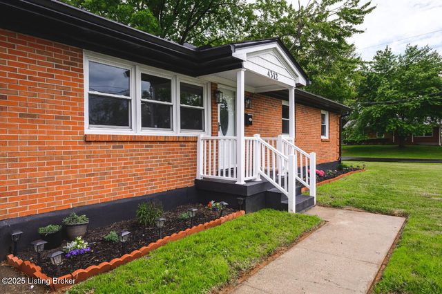 4312 Winter Garden Ct, Louisville, KY 40218