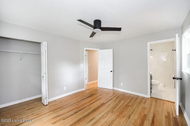 4312 Winter Garden Ct, Louisville, KY 40218