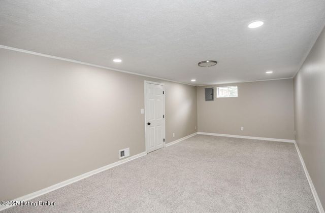 4312 Winter Garden Ct, Louisville, KY 40218