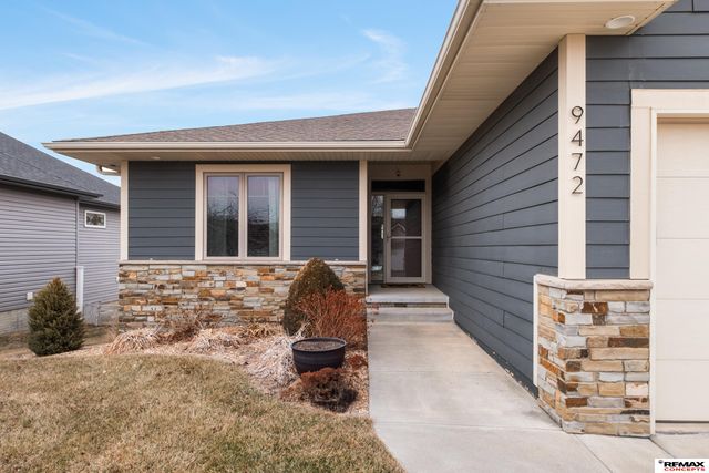 9472 Northern Sky Road, Lincoln, NE 68505