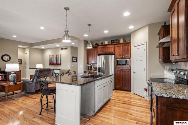 9472 Northern Sky Road, Lincoln, NE 68505