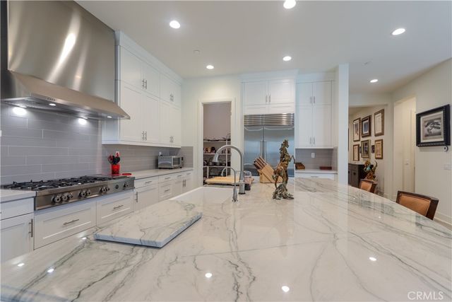 1090 Viejo Hills Drive, Lake Forest, CA 92610