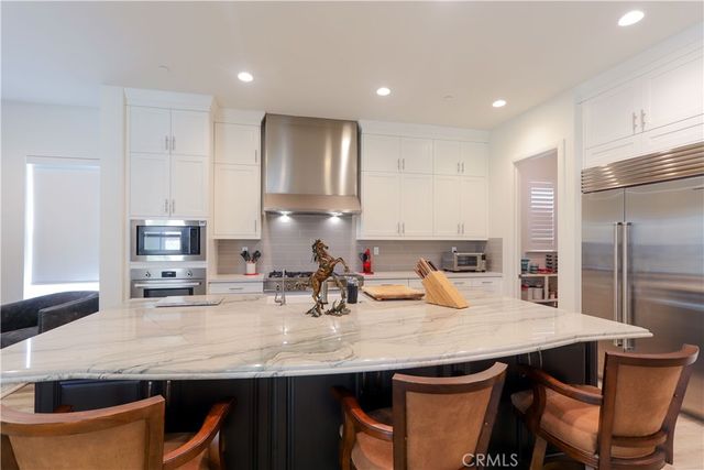 1090 Viejo Hills Drive, Lake Forest, CA 92610