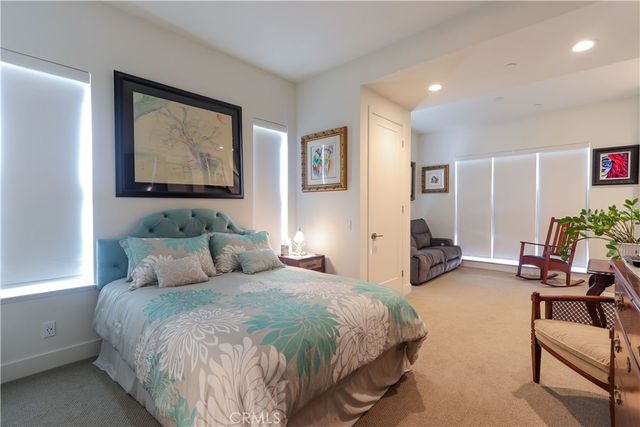 1090 Viejo Hills Drive, Lake Forest, CA 92610