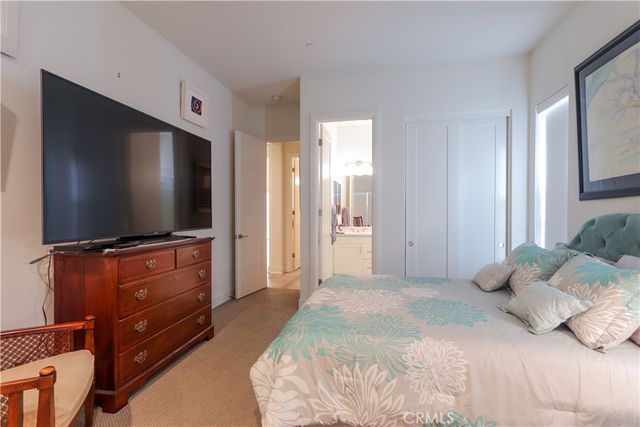 1090 Viejo Hills Drive, Lake Forest, CA 92610