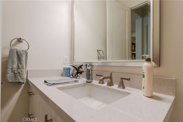 1090 Viejo Hills Drive, Lake Forest, CA 92610