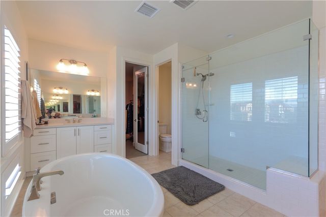 1090 Viejo Hills Drive, Lake Forest, CA 92610