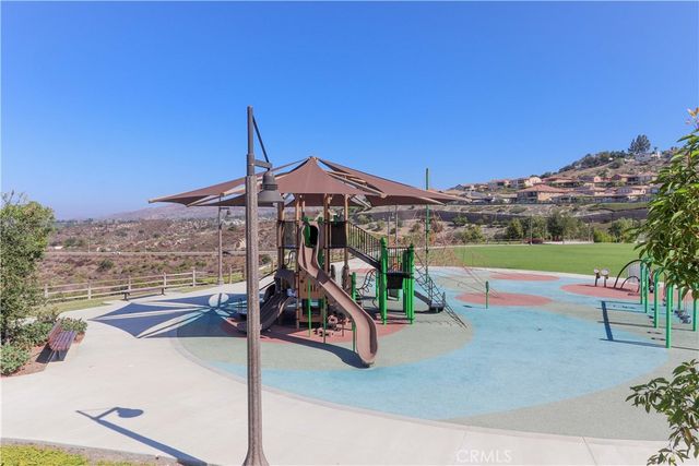 1090 Viejo Hills Drive, Lake Forest, CA 92610