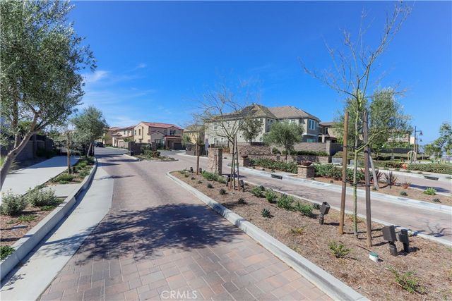 1090 Viejo Hills Drive, Lake Forest, CA 92610