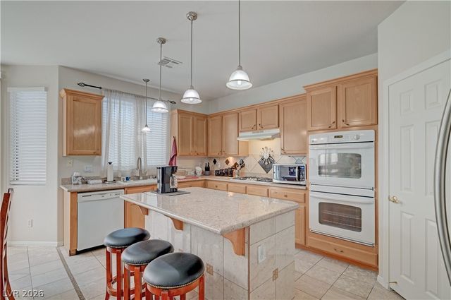 165 Gannett Peak Street, Henderson, NV 89012