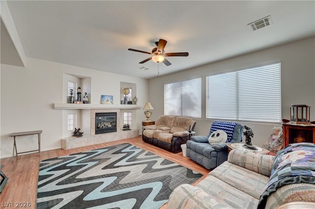 165 Gannett Peak Street, Henderson, NV 89012
