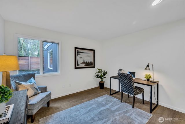 8402 SE 53rd Place, Mercer Island, WA 98040